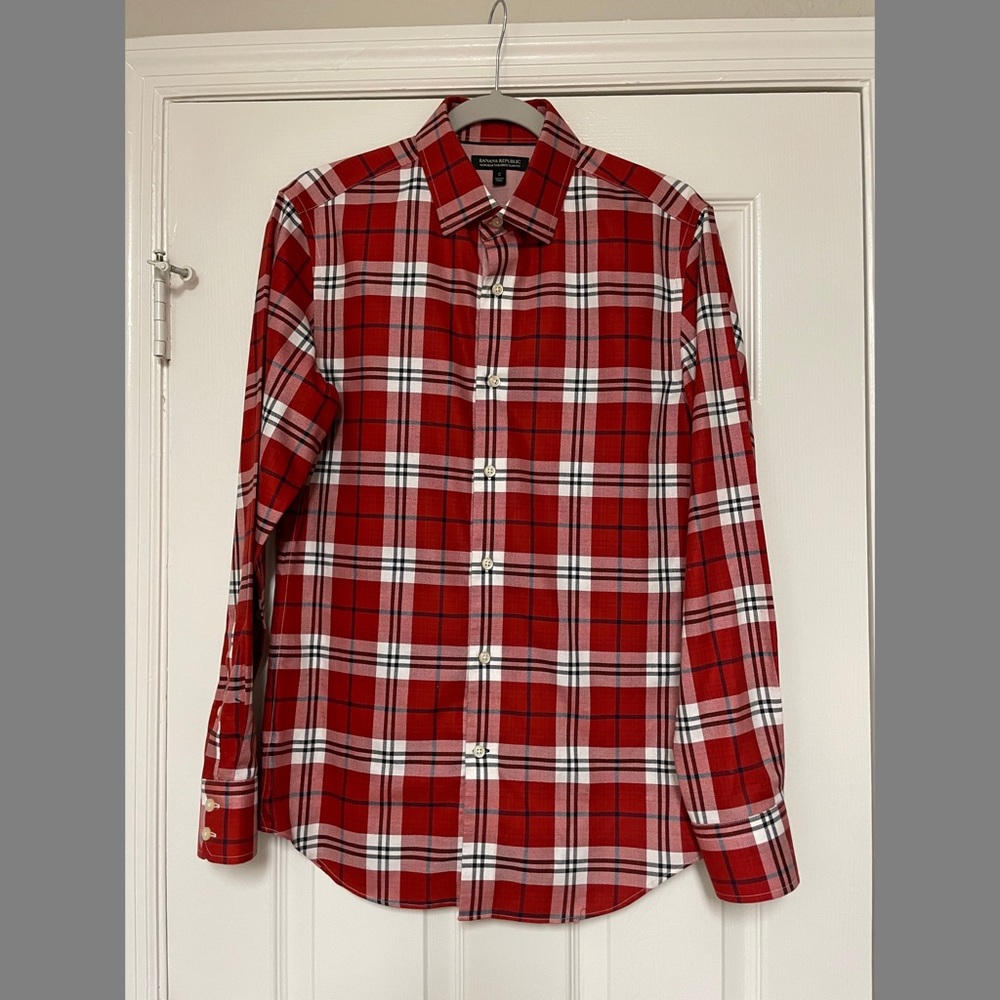 Banana Republic Red/White Plaid Dress Shirt